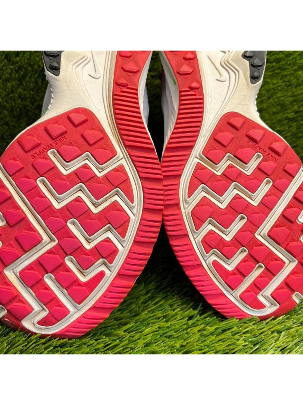 Nike Air Zoom Winflo 3 Womens Size 10 Gray Pink Athletic Running Shoes Sneakers - Picture 8 of 11